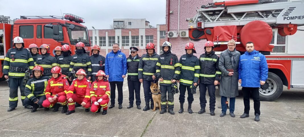 FOTO & VIDEO | Astăzi, în Buzău. Simulare de cutremur la două şcoli din Buzău! FOTO & VIDEO | Astăzi, în Buzău. Simulare de cutremur la două şcoli din Buzău!