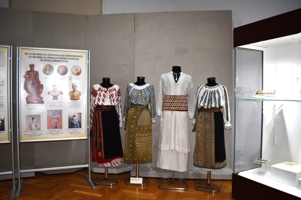 CULTURĂ | Expoziția temporară „Oameni ai Unirii” deschisă la Muzeul Județean Buzău