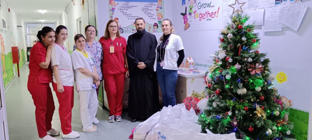 Moș Nicolae a trimis daruri pentru copiii internați în secțiile de pediatrie și chirurgie pediatrică