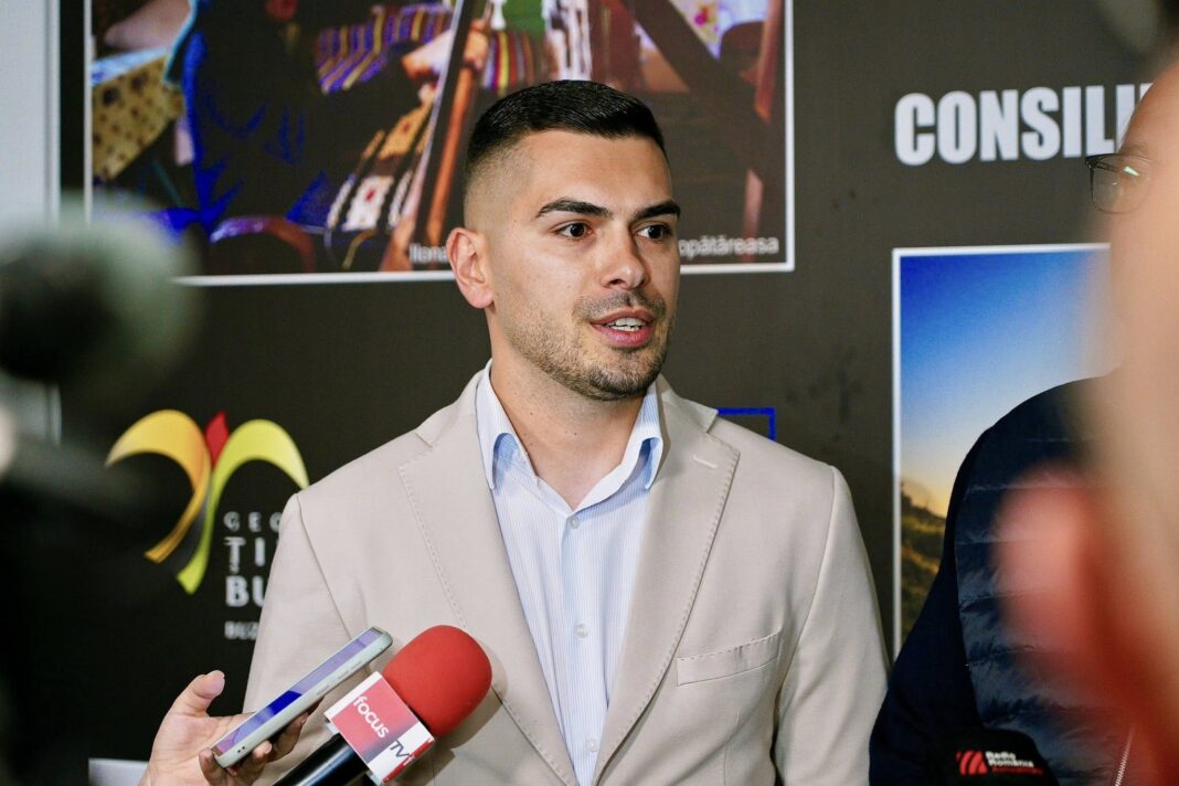 Costin Stanciu, noul vicepreședinte al Consiliului Județean Buzău: „Pornesc cu încredere în această nouă etapă” Costin Stanciu, noul vicepreședinte al Consiliului Județean Buzău: „Pornesc cu încredere în această nouă etapă”