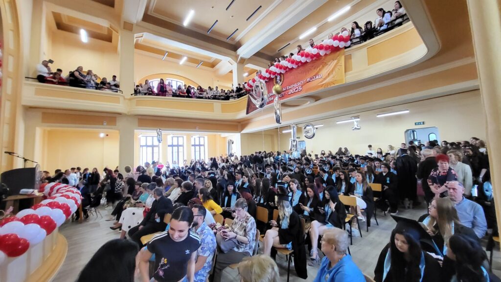 Festivitate emoționantă de absolvire la Colegiul Național Mihai Eminescu