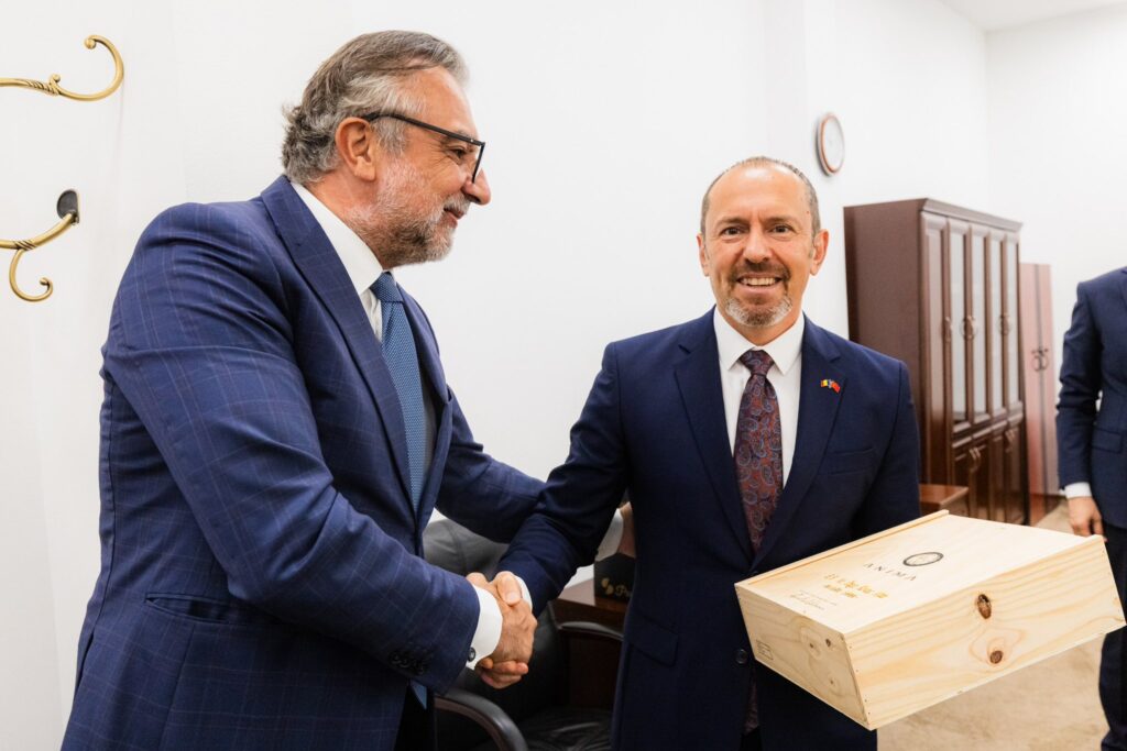 Vizite diplomatice și recunoașteri culturale: o zi plină de semnificații pentru județul Buzău