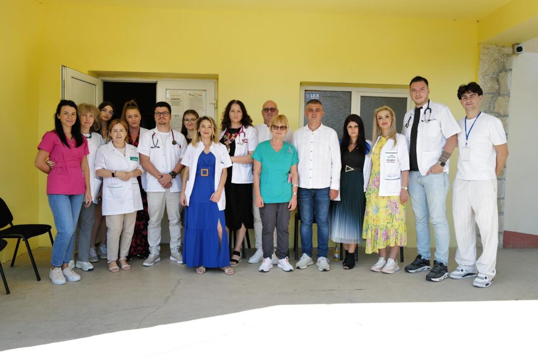 Sănătatea vine în comunitate: caravana medicală de la Șărânga, un sprijin real pentru locuitorii din comuna Pietroasele Sănătatea vine în comunitate: caravana medicală de la Șărânga, un sprijin real pentru locuitorii din comuna Pietroasele