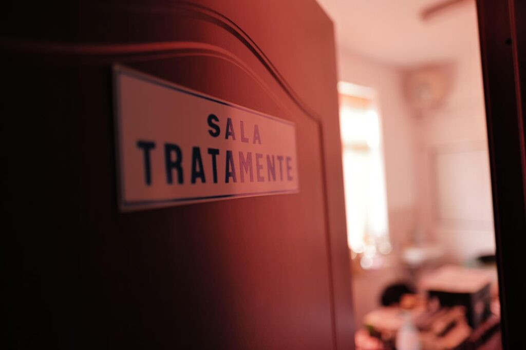 Sănătatea vine în comunitate: caravana medicală de la Sărânga, un sprijin real pentru locuitorii din comuna Pietroasele