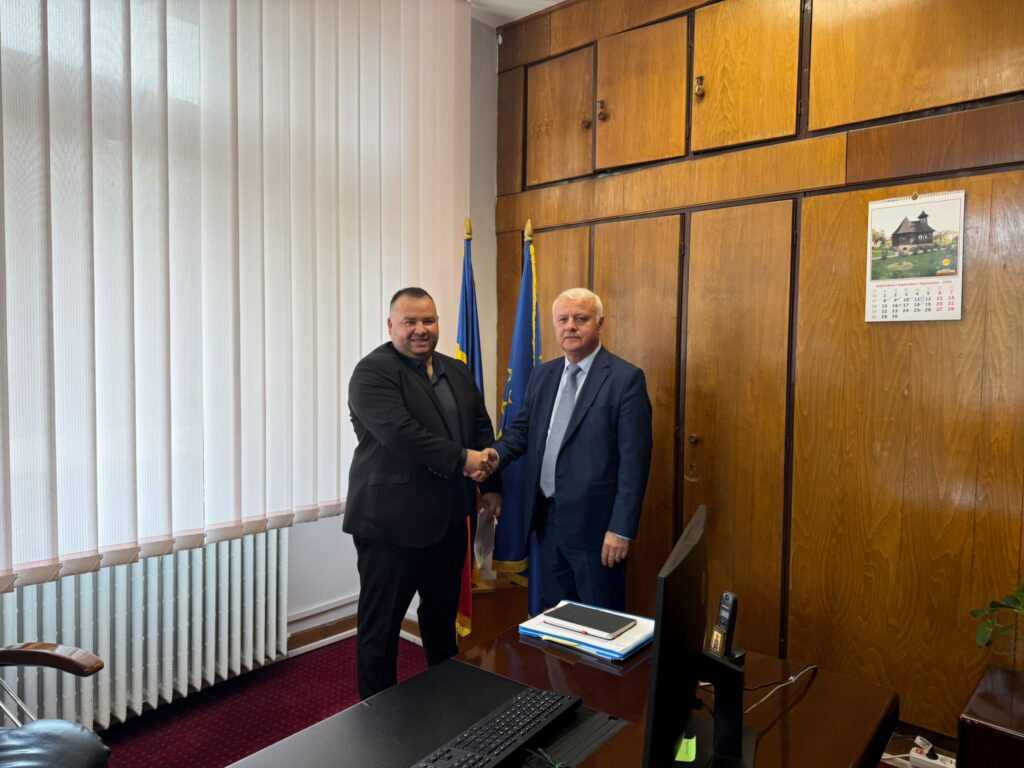 Primarul Andrei Oprina: „Educația este cea mai bună investiție în viitorul comunei Ulmeni”