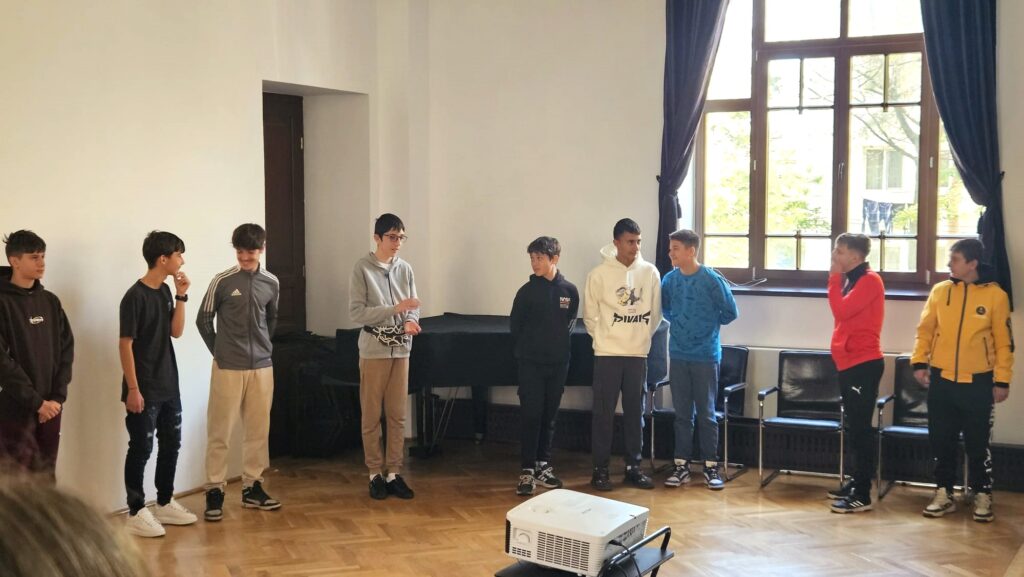 Ateliere vocaționale gratuite la Muzeul Județean Buzău pentru elevii din gimnaziu