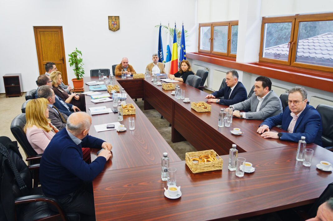 Consorțiu medical pentru județul Buzău. Marcel Ciolacu: „Viitorul sistemului de sănătate înseamnă colaborare și coordonare” Consorțiu medical pentru județul Buzău. Marcel Ciolacu: „Viitorul sistemului de sănătate înseamnă colaborare și coordonare”