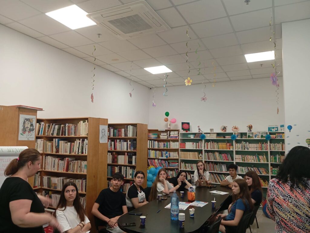„3F – Fără Frică de Franceză”, ateliere pentru copii la Biblioteca Județeană „V. Voiculescu” Buzău