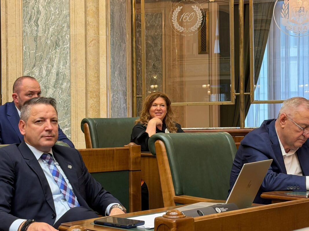 Carmen Orban propune introducerea catalogului electronic în toate școlile din România Carmen Orban propune introducerea catalogului electronic în toate școlile din România