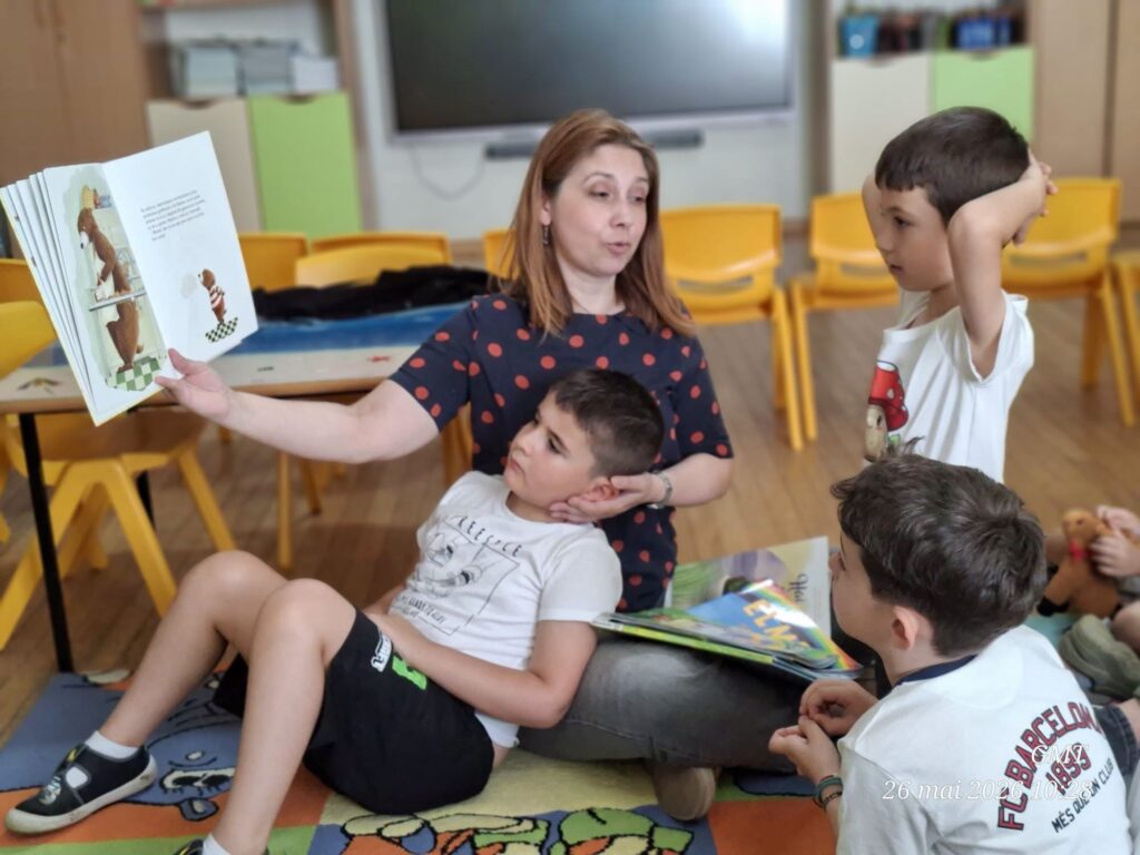 Biblioteca Județeană „Vasile Voiculescu” Buzău își invită cititorii să redescopere bucuria întâlnirilor offline